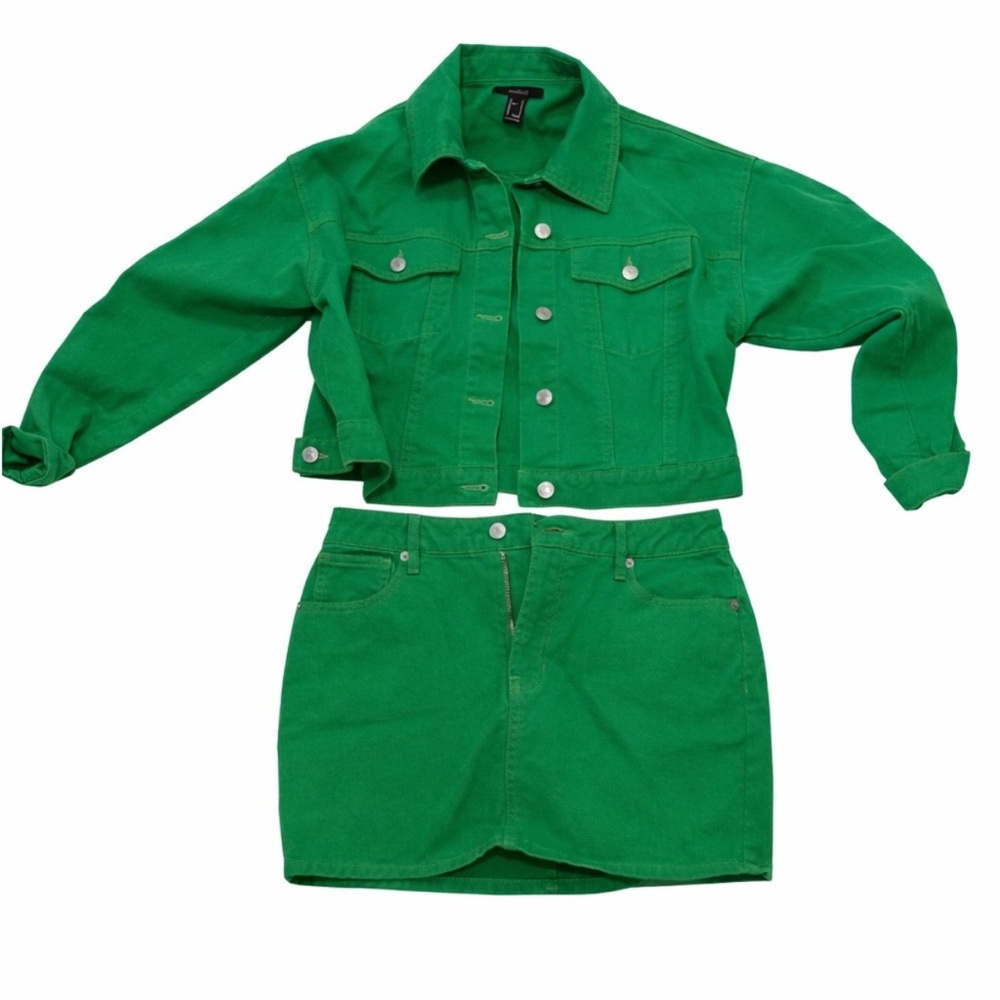 Forever 21 Vibrant Green Apparel